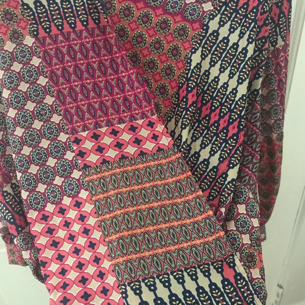 Funky Blouse - Picture 3 of 6